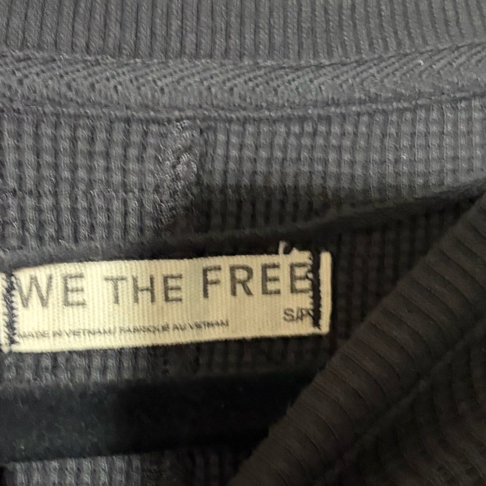 Free people- We The Free Lapis Cuff Long Sleeve Top - Picture 7 of 8